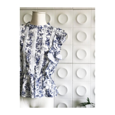 Blusa flores azul y blanco-BoutiqueMar-Accesorios,Faldas,Oferta,Outwea